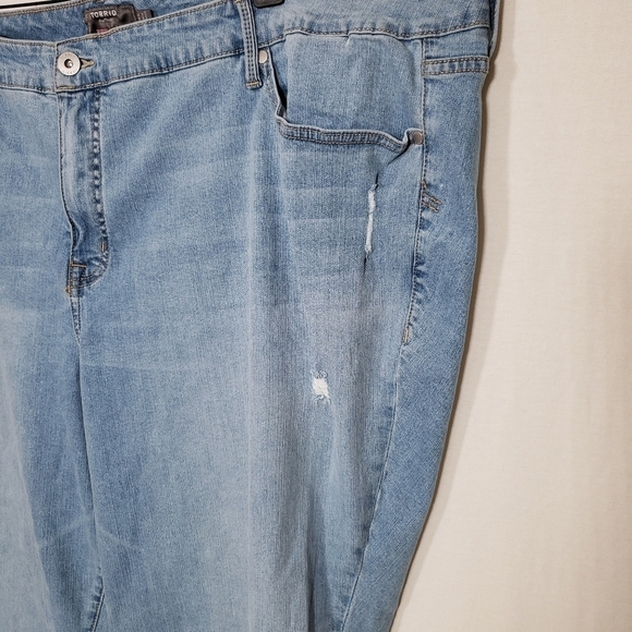 Torrid Boyfriend Straight 5-Pocket Jeans Size 30 R - Picture 6 of 8